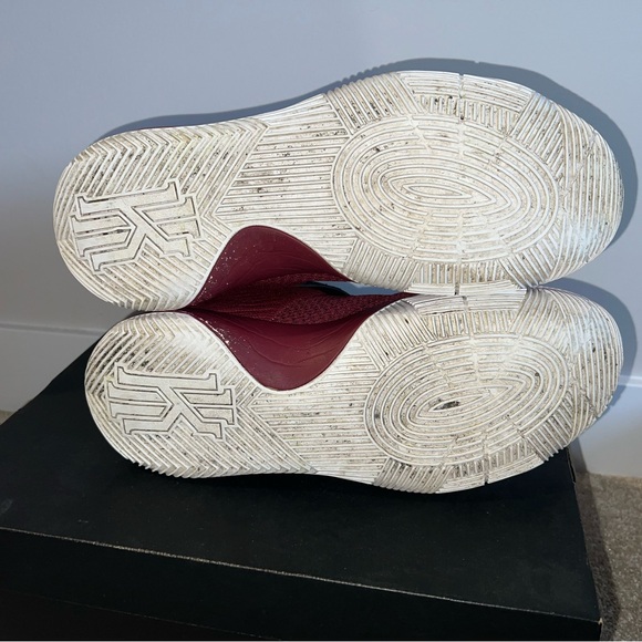 Nike ID Kyrie 2 men size 11.5 basketball shoes - Picture 3 of 5